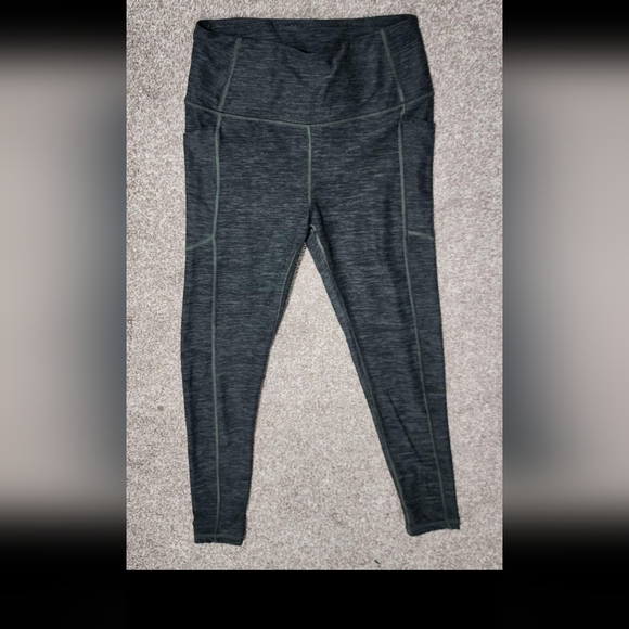 Victoria Secret Leggings - Picture 1 of 5